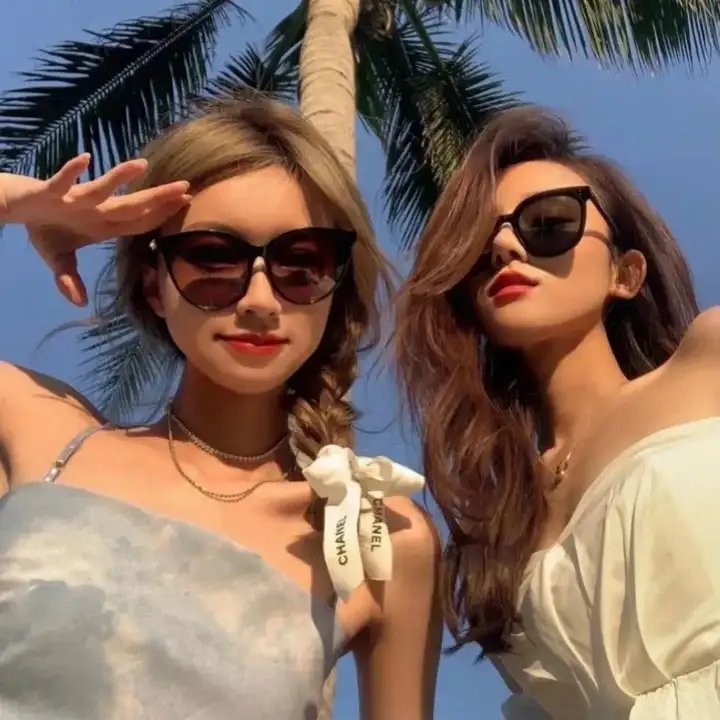闪亮女孩